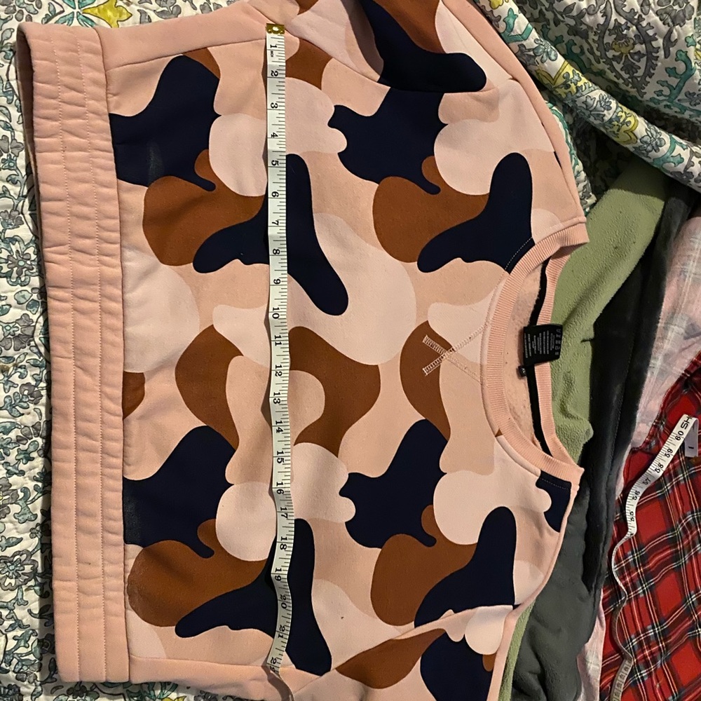 Balance athletica crop camo